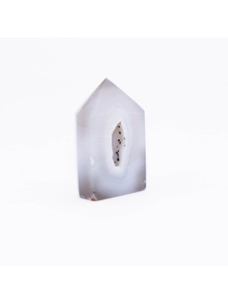 Discover the agate towers