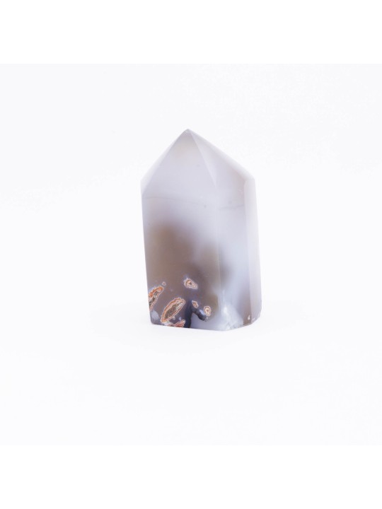 Discover the agate towers