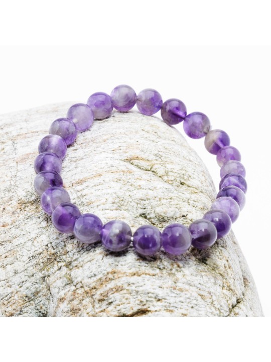 Discover our bracelets in amethyst