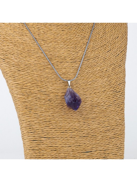 Discover our pendants in amethyst
