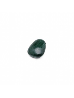 Malachite pendants: power, protection and abundance