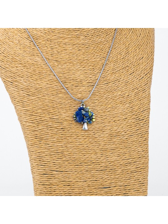 Discover our pendants in Lapislazzuli