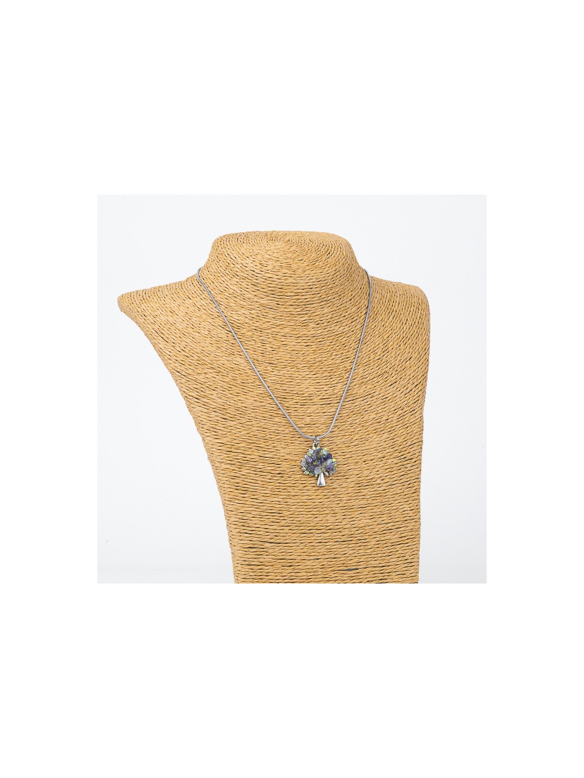 Discover our pendants in amethyst