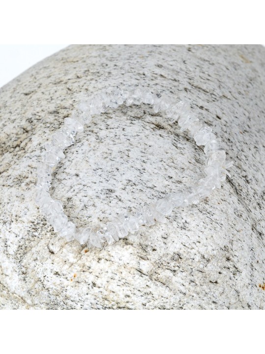 Rocca crystal: property, uses and meaning