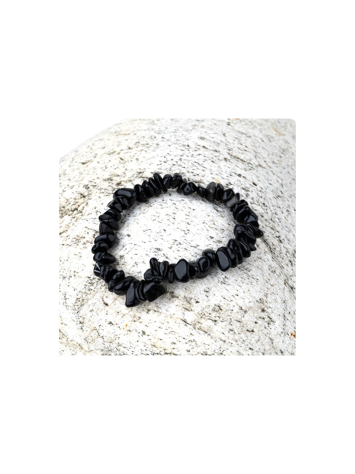 Black agate crystals: properties, benefits and uses