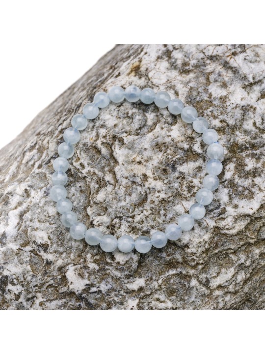 Discover our bracelets in aquamarine