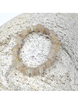 Rutilated quartz bracelet: Amplifies your energy