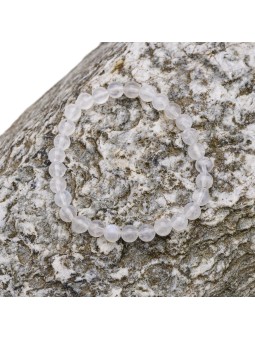 Discover our moonstone bracelets