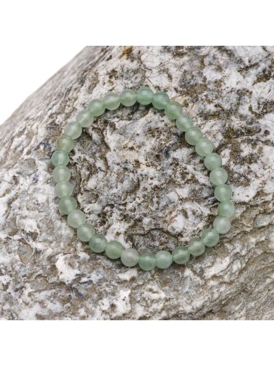 Discover our bracelets in green quartz