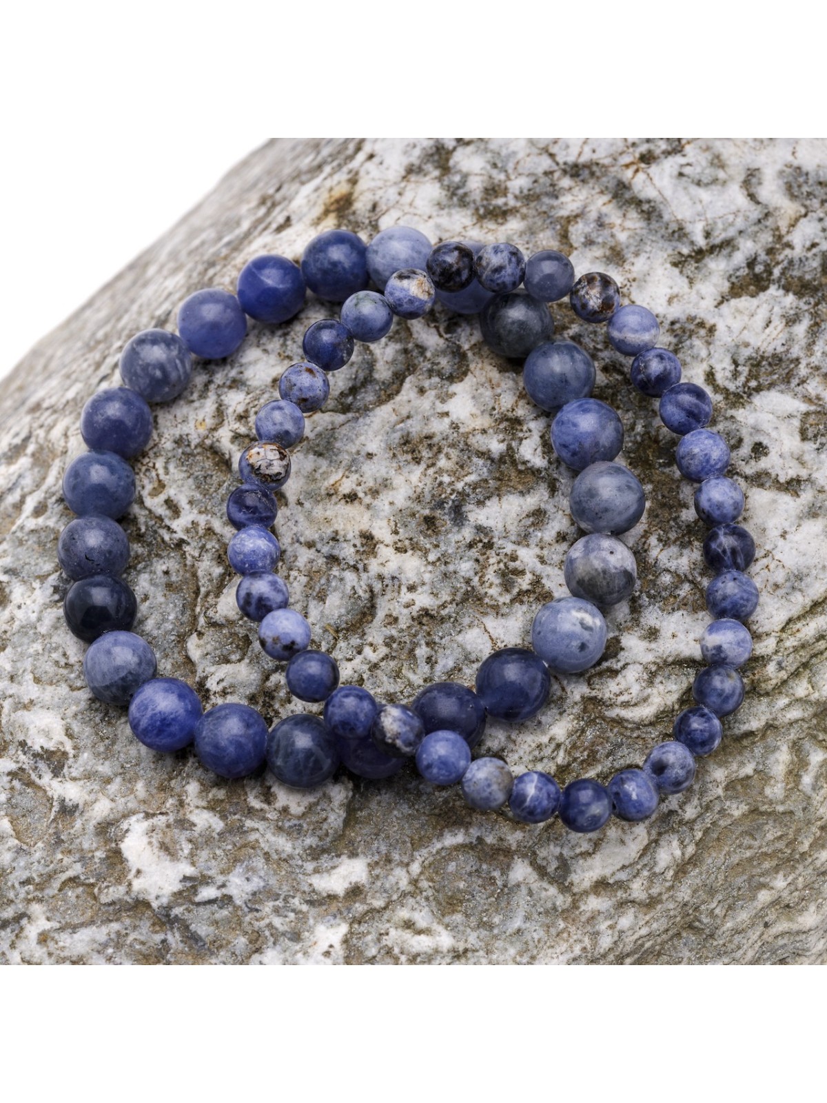 Blue Sodalite: property, meaning and uses