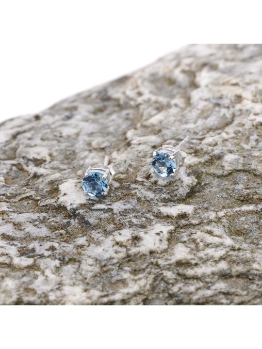Discover our Topaz Earrings