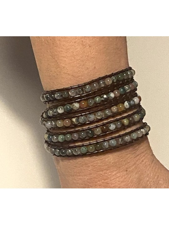 Discover our agate bracelets