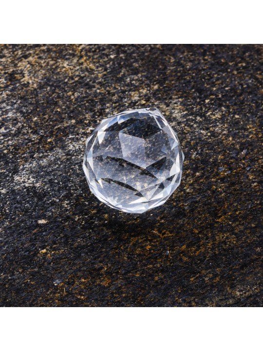 Feng-shui crystals
