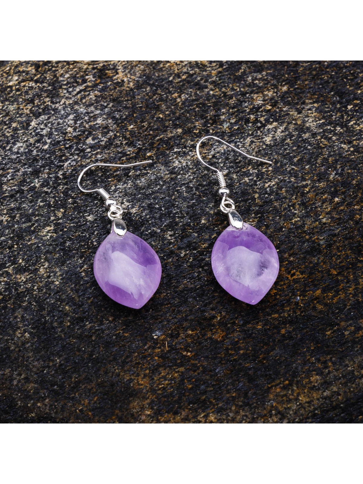 Discover our amethyst earrings