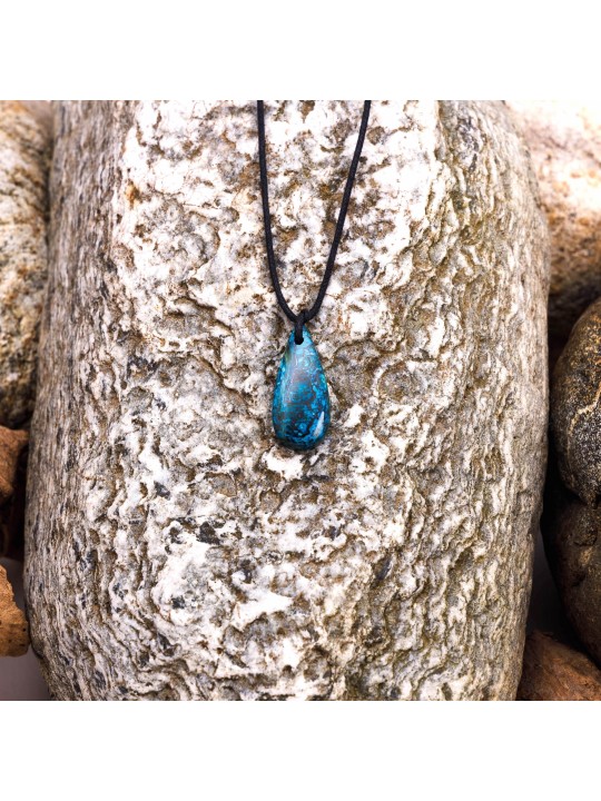 Scopri la Shattuckite, pietra rara e meravigliosa