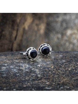 Discover our black onyx earrings