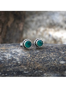 Descubre nuestros pendientes esmeralda