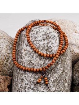 Japa Mala in wood and carnelian