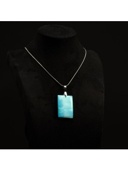 Discover our Indian opal pendants