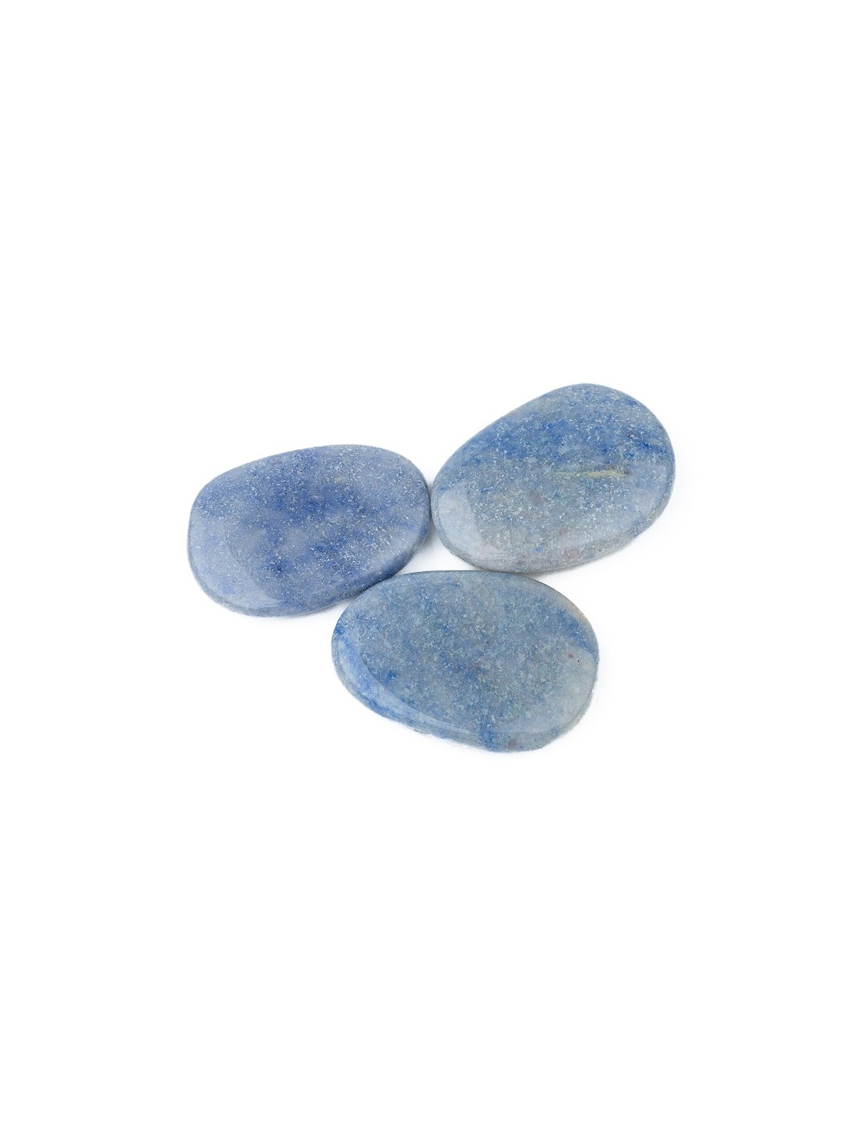 Discover blue quartz: Properties, benefits and uses