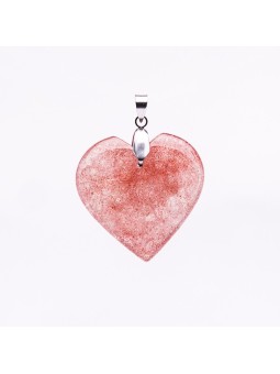 Découvrez nos pendentifs de quartz à la fraise