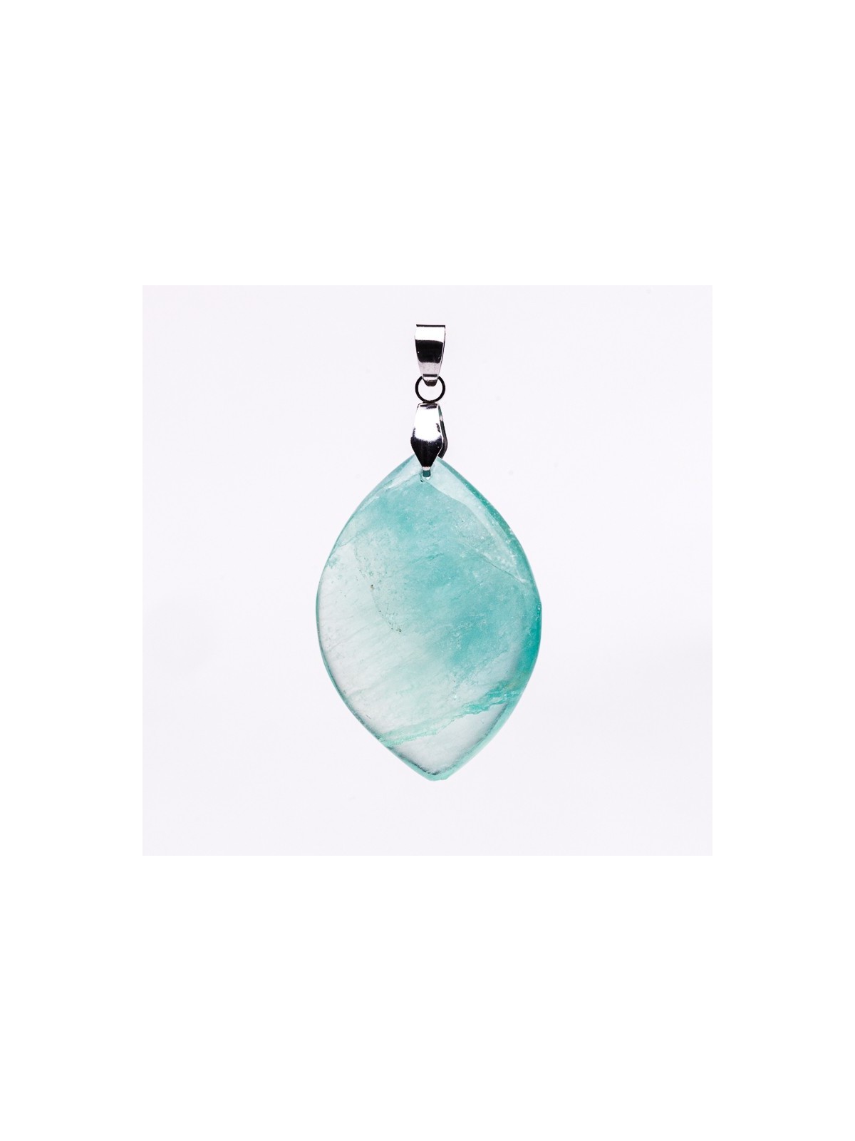 Discover our green fluorite pendants