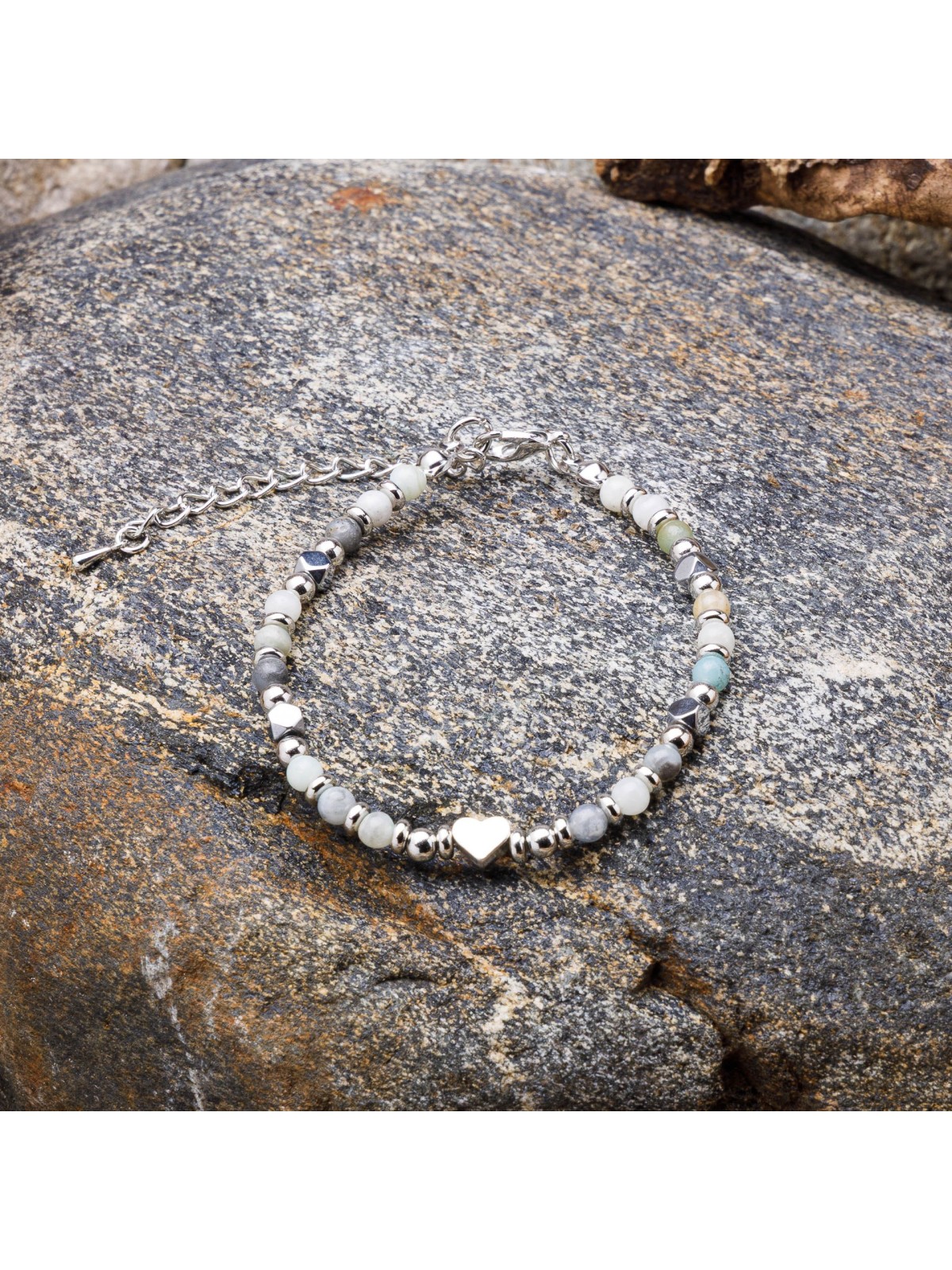 Scopri i nostri bracciali in Amazzonite
