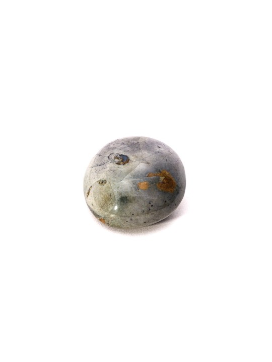Jade: unique and precious jewels for the modern woman