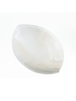 Eye-shaped bowl in Selenite