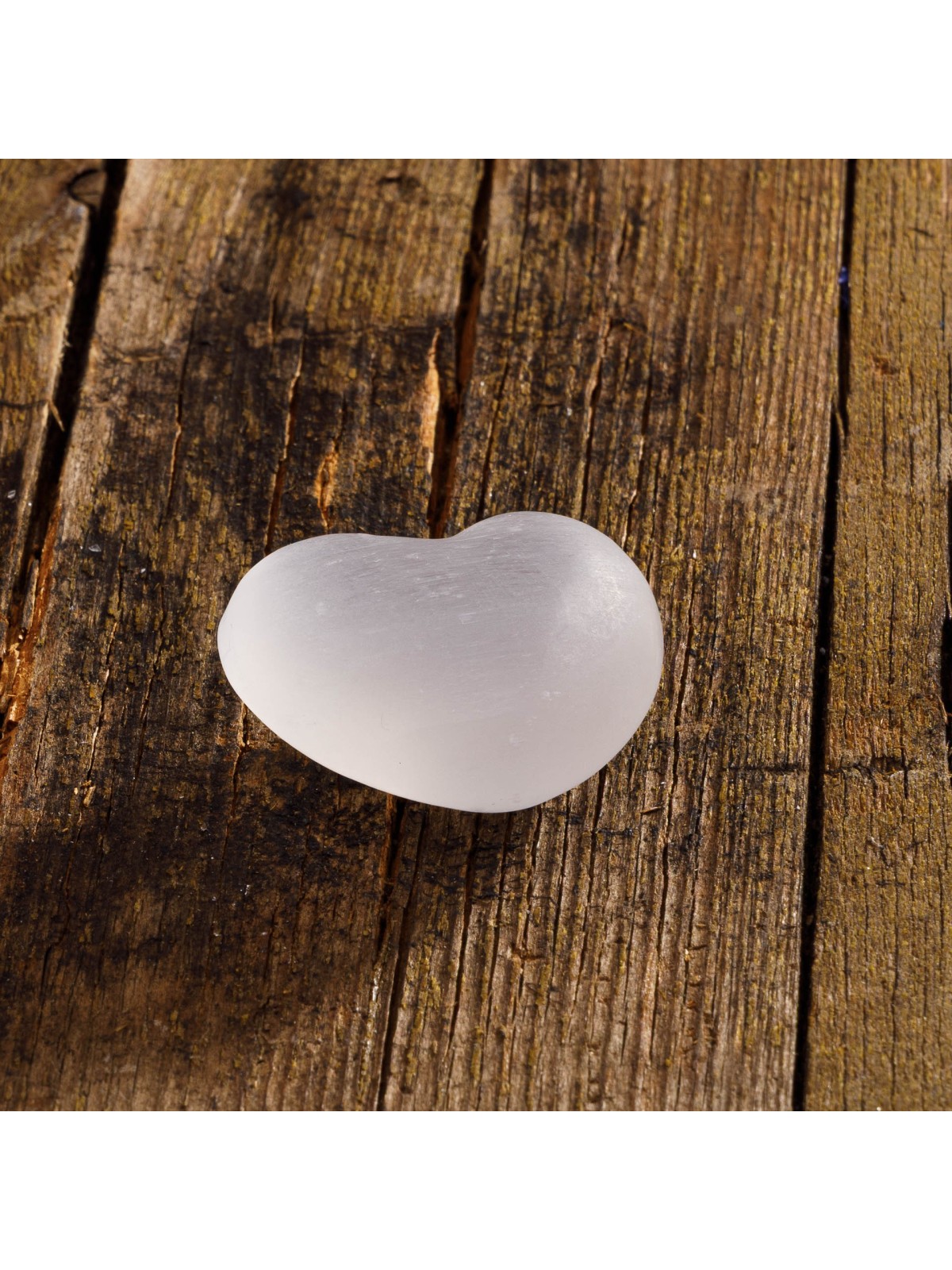 HEART IN SELENITE 'SATINED'