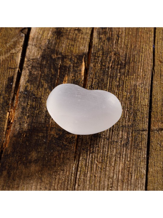 Coeur en sélénite "satiné"