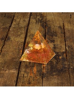 Pyramide Ordinite mit Rosenquarz