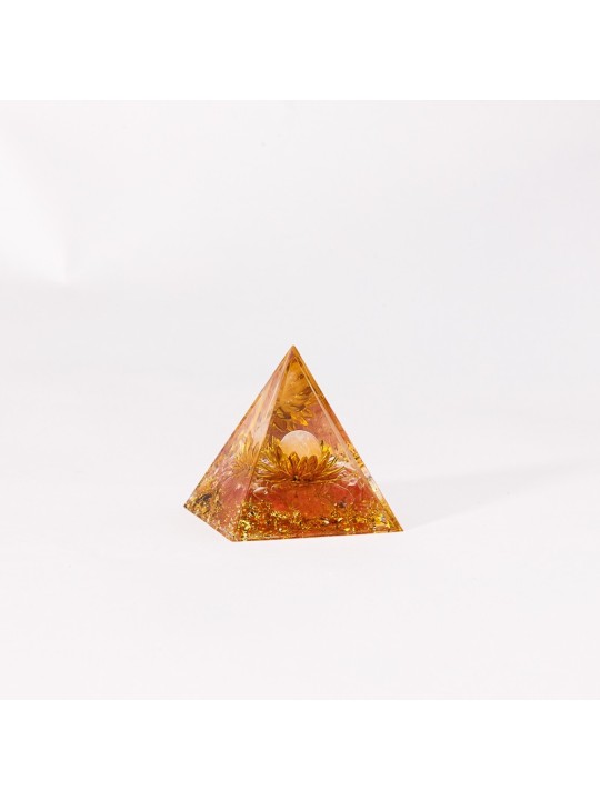 Piramide Orgonite con quarzo rosa