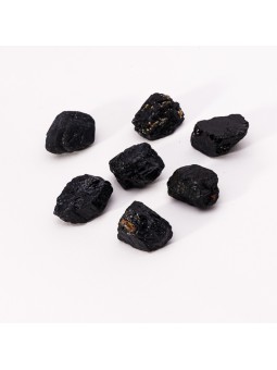 Turmalina negra cruda