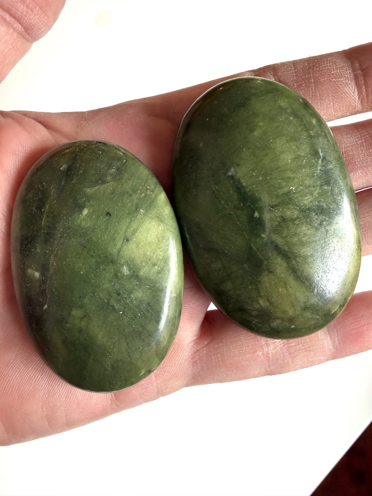 Serpentino burattato palmstone