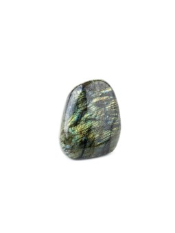 Labradorite: une pierre précieuse des reflets irisés