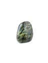 Labradorite: a precious stone from iridescent reflections