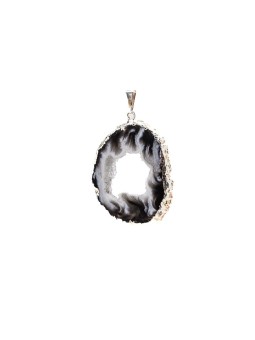 Discover our I pendants in the musky agate