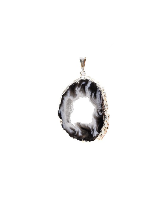 Discover our I pendants in the musky agate