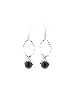 Découvrez nos boucles d'oreilles Noir Onyx