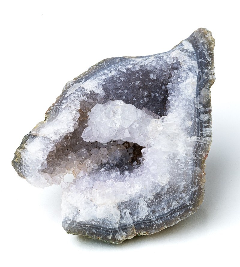 Amethyst flower: protection, inner peace and spirituality